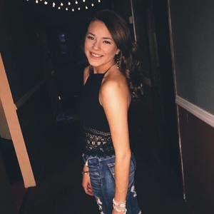 Meet your Posher, Laci